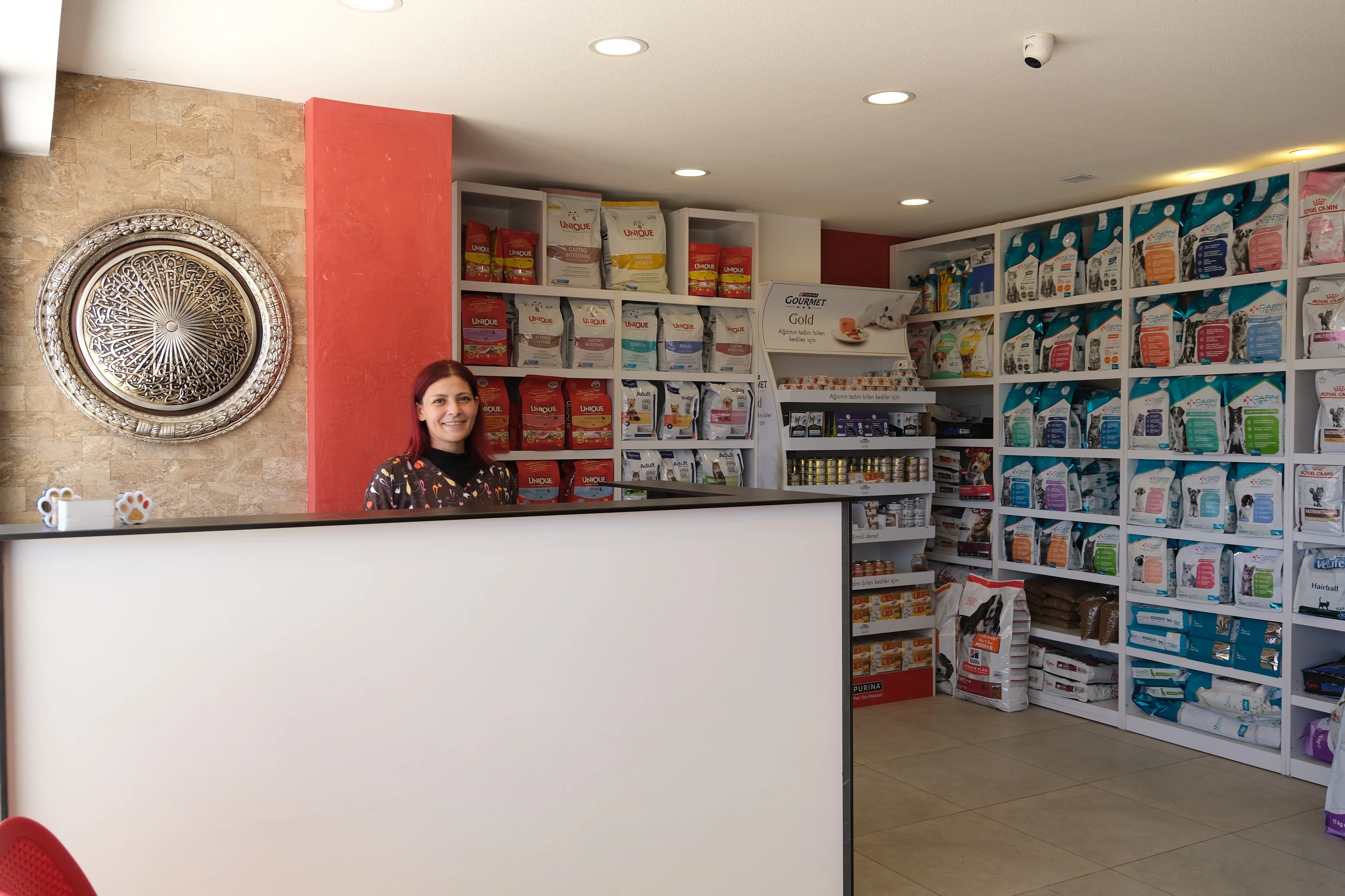 Hasta Kabul ve Pet Shop